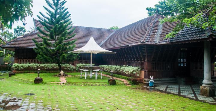 Pagoda Resorts Alappuzha Exterior photo